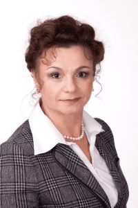 Елена Рахова