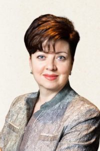 Eлена Погрошева